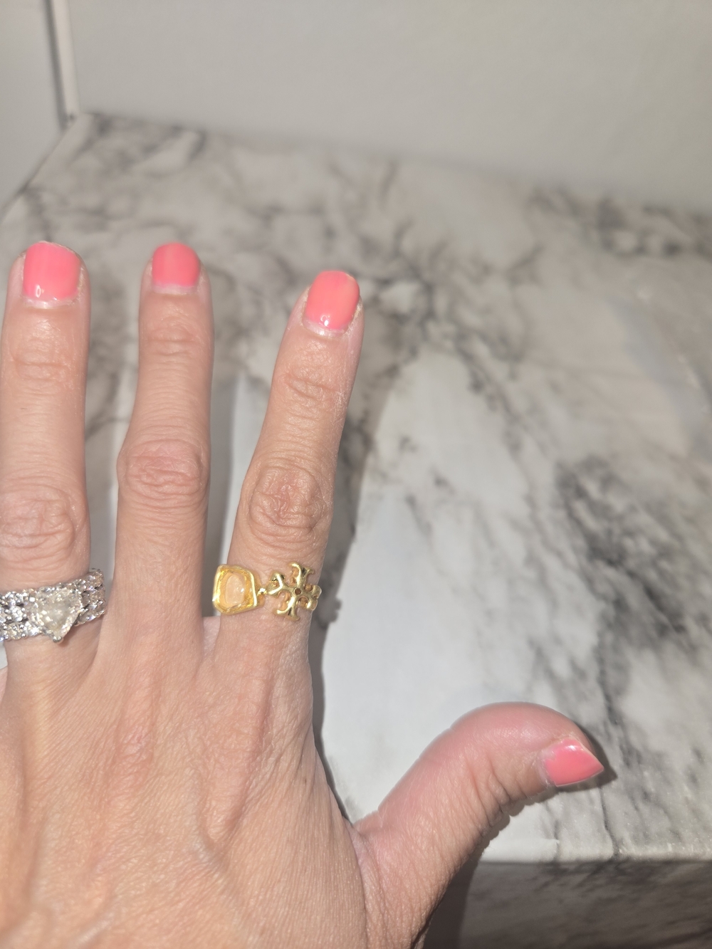 Toryburch Ring - Picture 6 of 6